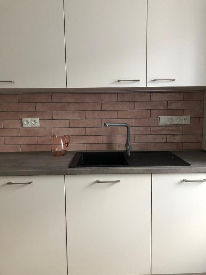Art Apartment Телч Экстерьер фото