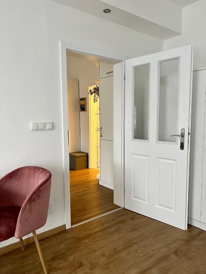 Art Apartment Телч Экстерьер фото